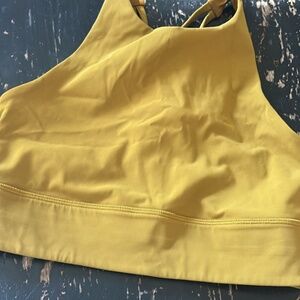 Lululemon size 8 sports bra